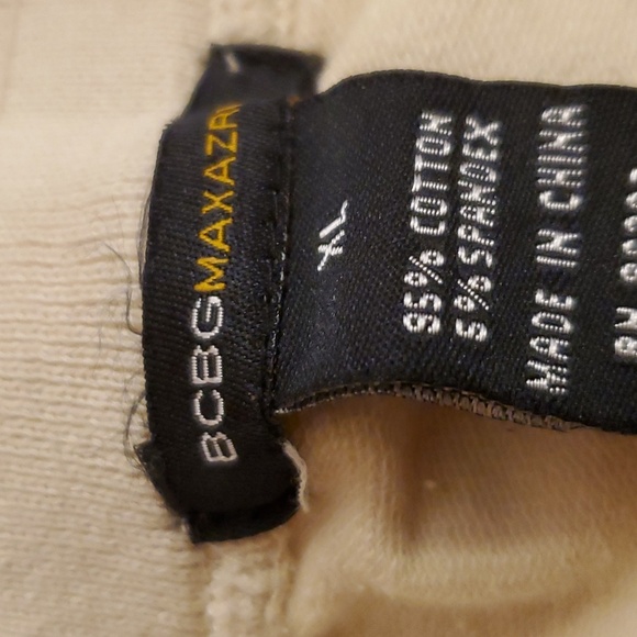 BCBGMAXAZRIA Performance Wear 3/4 Stretch Jogger Pants - Picture 5 of 7
